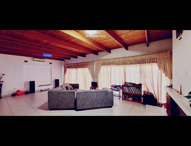 7 BEDROOM HOUSE FOR SALE IN BLACKRIDGE